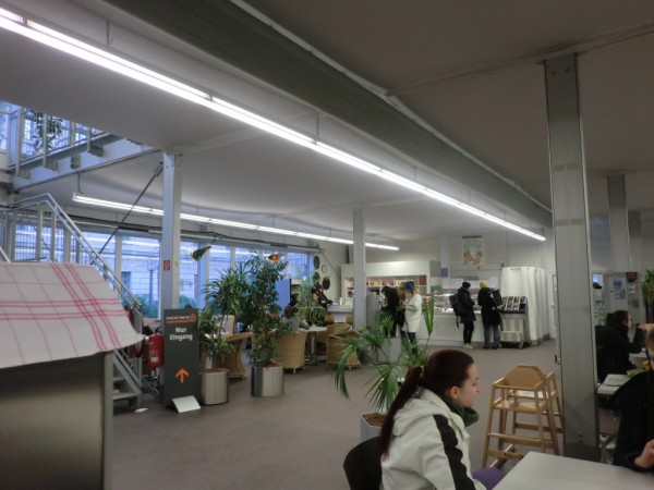 20130207_仮設学食